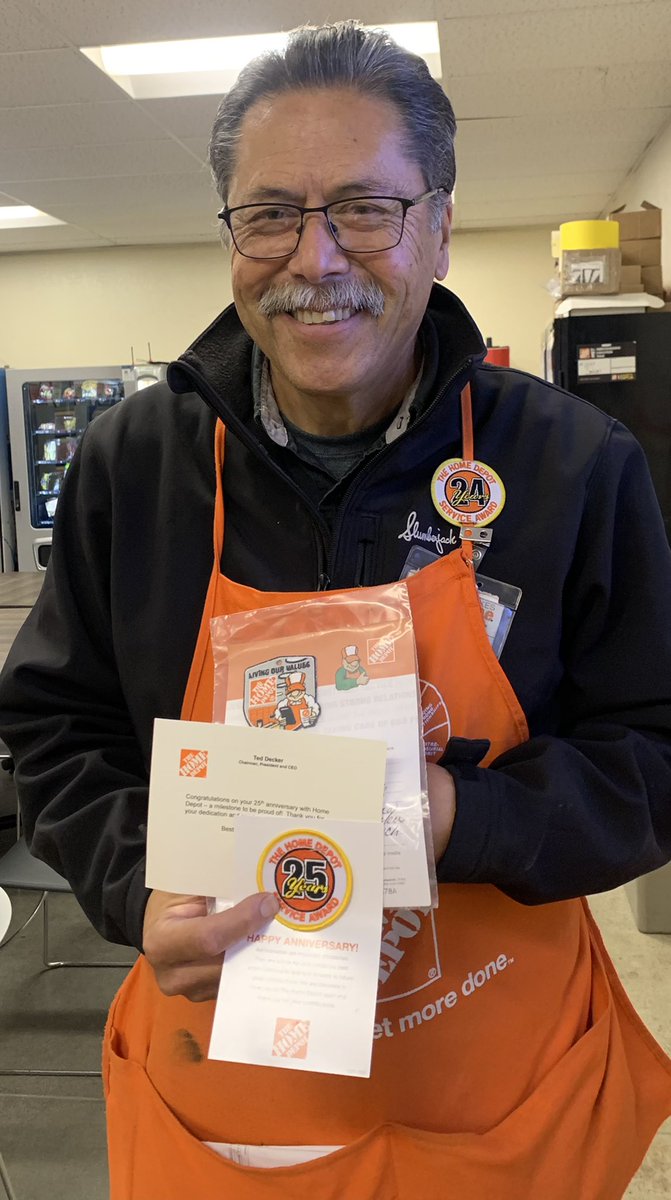 Congratulations Martin on 25 years of service. You are a such a kind human and cheers to you for all you do for us🥳🧡