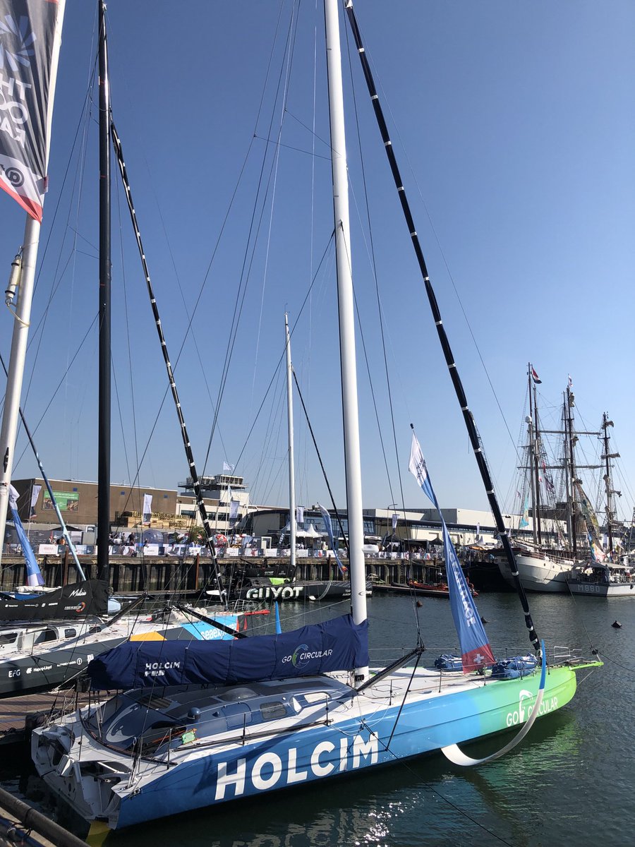 Leuke bootjes op Scheveningen! ⁦@TOR_thehague⁩ ⁦@watersportNL⁩ ⁦@GemeenteDenHaag⁩