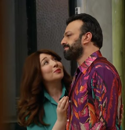 ernazshipzede's tweet photo. İlk tanıyıp sevdiğim sarılar
Sarı Eşref &Reyhan Sarı 💛
Ergun Sarı &Nazlı Sarı 💛 #ErNaz #SarRey #eşrefsaati #seksenler https://t.co/Vj5UPKYJRI
