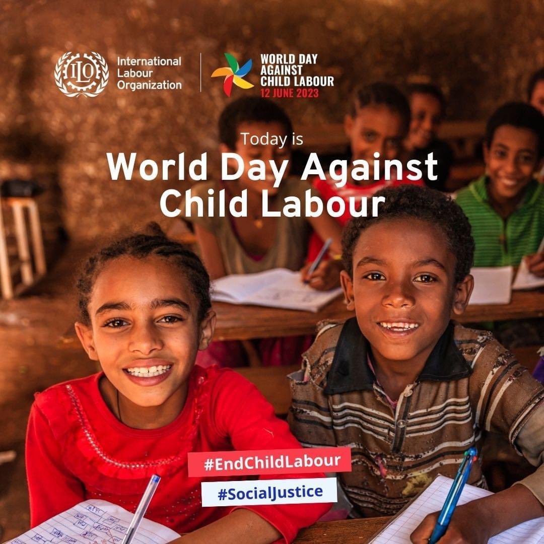 SHassaniani's tweet photo. Every child deserves the gift of education, the joy of play, and the warmth of love. Let's unite and forge a world where their dreams unfurl, and their rights are safeguarded. #EndChildLabor #SocialJustice https://t.co/ZxFKr81anu