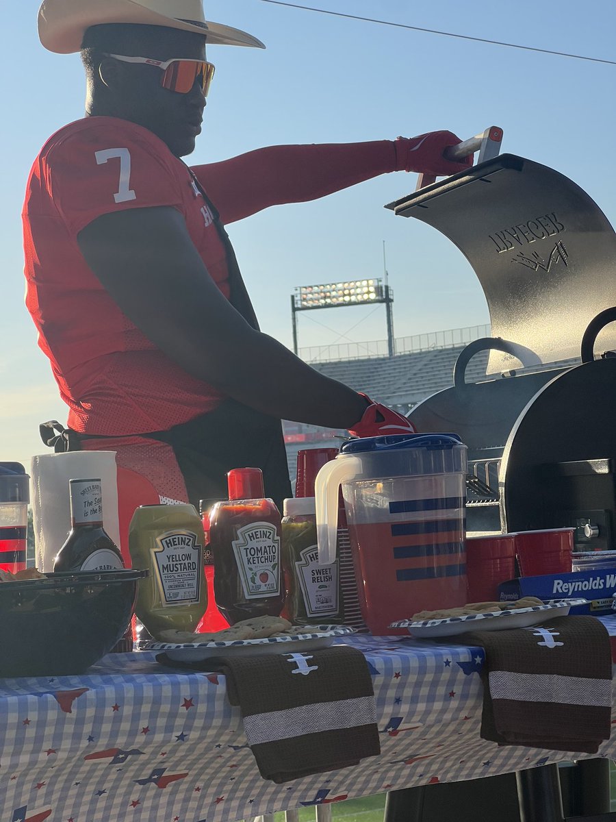 𝐉𝐀𝐂𝐎𝐁𝐘 “𝐃𝐈𝐄𝐒𝐄𝐋” 𝐁𝐔𝐑𝐍𝐒 tweet media