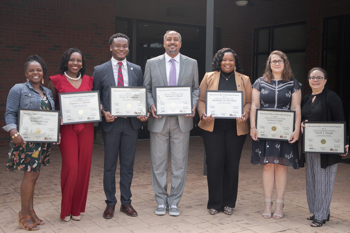 PolicySc's tweet image. We are SO proud of our 2022-23 cohort of SC-EPFP and want to congratulate them on their hard work and dedication leading up to graduation this past Friday, June 9th.