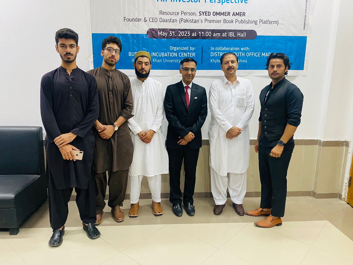 Azmatali4456's tweet photo. Exciting Update! 

I recently had the incredible opportunity to attend a training session at IBL, AWKUM University, Mardan. The session was an eye-opening experience, delving into the world of startups and equipping us with the tools for success
#StartupSuccess #entrepreneurs https://t.co/ALxhtFNIHk