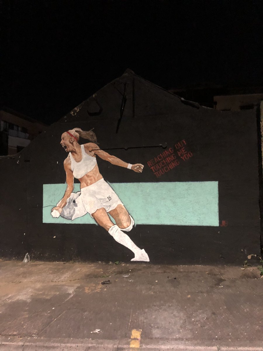 FionaxWhite's tweet photo. Incredible murals in Southend-on-Sea. At the film festival on Saturday night. https://t.co/sLVzT1YKyR