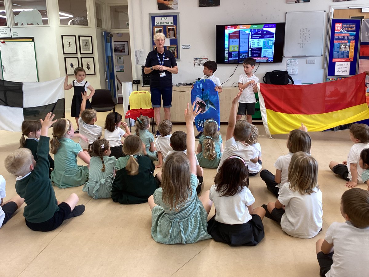 Little Owls and Kestrels were treated to two visits last week. Amy from Nurturing Minds came to help the children learn about how emotions make them feel and then the RNLI visited to teach the children how to keep safe at the beach.