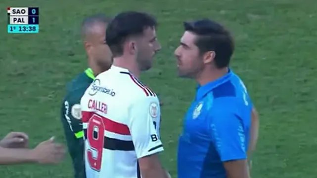 andreverasfc's tweet photo. Amigos @sportv #seleção #seleçãosportv 
Abel encara Carelli (não ia perder a oportunidade de tentar desestabilizar o bom atacante). Mas Abel reclama de cotovelada que ele teria dado momentos antes... clima do jogo não estava tranquilo não. https://t.co/wSR4zzkBIa