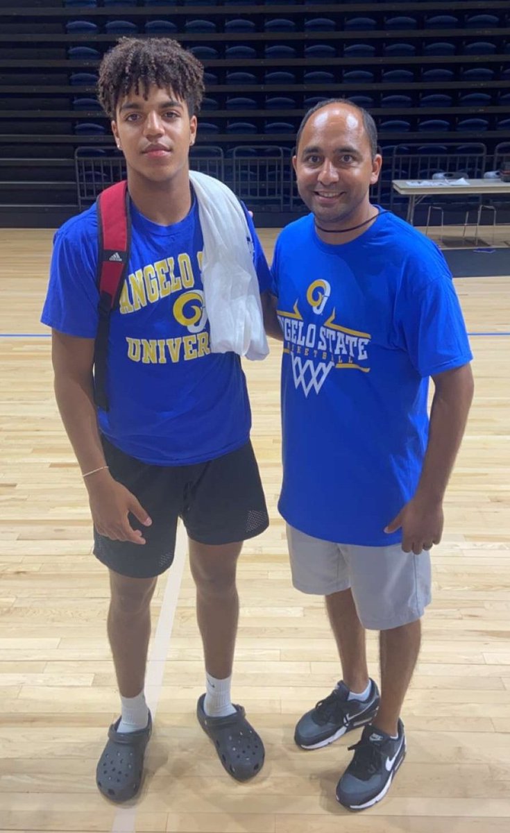 Thanks for a great 🏀 Camp @AngeloStateMBB  I appreciate the constant instruction and critiques to help me grow. #elitecamp  #asu @CoachVinayPatel @CoachMarkRut @CoachConnorM  @Everson_Arms