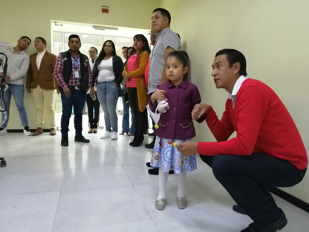 ECU911Ambato's tweet photo. #VinculaciónECU911

Familiares de los servidores destacados del #ECU911 #Ambato e instituciones articuladas, conocieron el trabajo que se realiza para la atención de situaciones de emergencia que se reportan al 9-1-1.

#ECU911SomosTodos https://t.co/YsSSJuy0NS