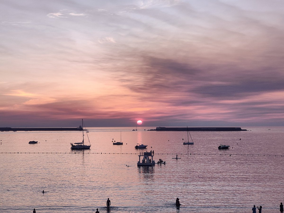 @admired_art #paysbasque sunset