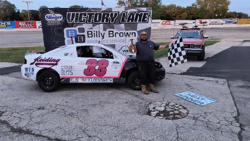 WFAStaffing's tweet photo. Congratulations to Elsinger Motor Sports and Tom Elsinger Jr. #33 Slinger Bee on your Heat and Feature win last night! WFA is very proud to support! Tommy John Elsinger Tommie Elsinger https://t.co/iKrPiE678I