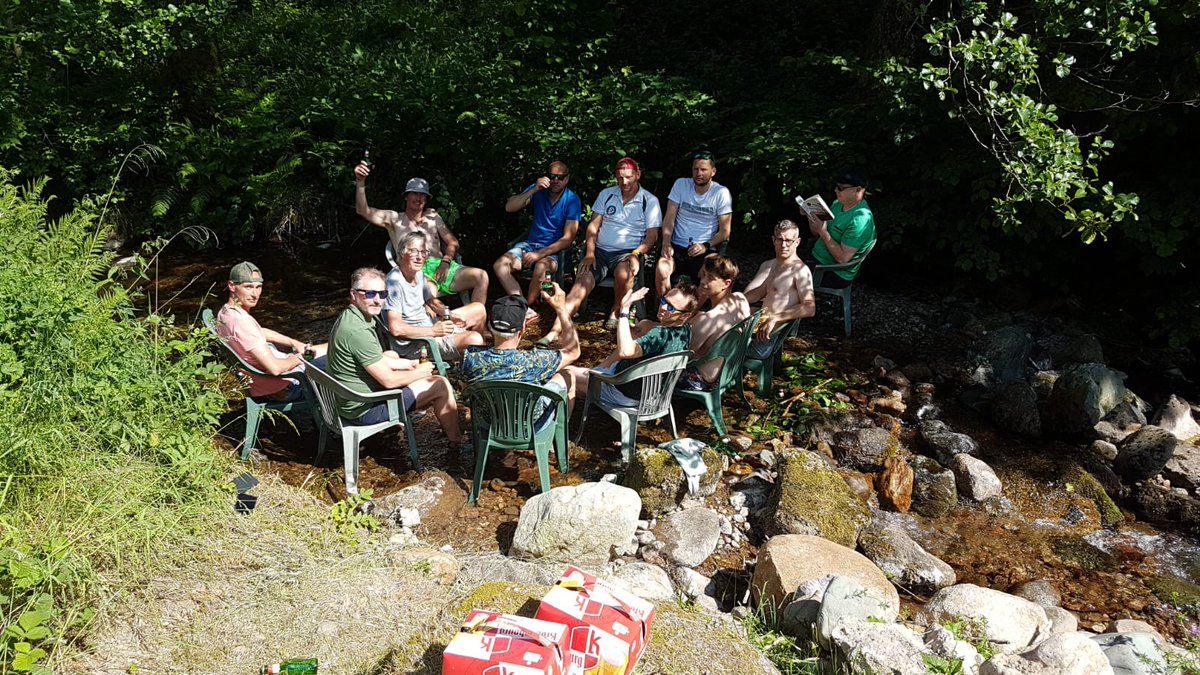 WCWergea's tweet image. Heerlijke 1e dag gehad, zoals gewoon met onze reisjes is het wederom prachtig weer. 1e lekke band was eens een keer niet voor George.