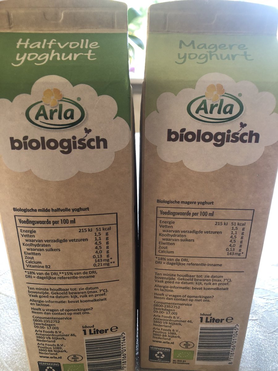 Are you joking with us <a href="/ArlaFoodsNL/">Arla Foods NL</a> ? The same “voedingswaarden” for both no-fat and low-fat yogurt 😅