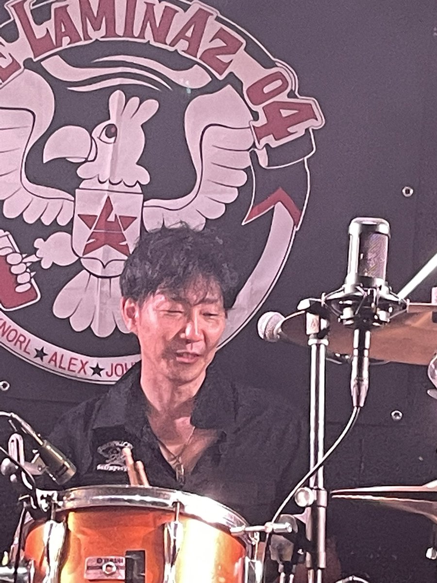 S_akumatoso_kyo's tweet photo. #らみなす写真館 #チーム最前列 #TL04 #らみなす地方巡業
23.6.10 THE LAMINAZ 04 #clubCOCOA ジョ兄さんも熱かった‼️いつもより多く立ってた気がするのは私だけかしら https://t.co/e5mbsqL6t8