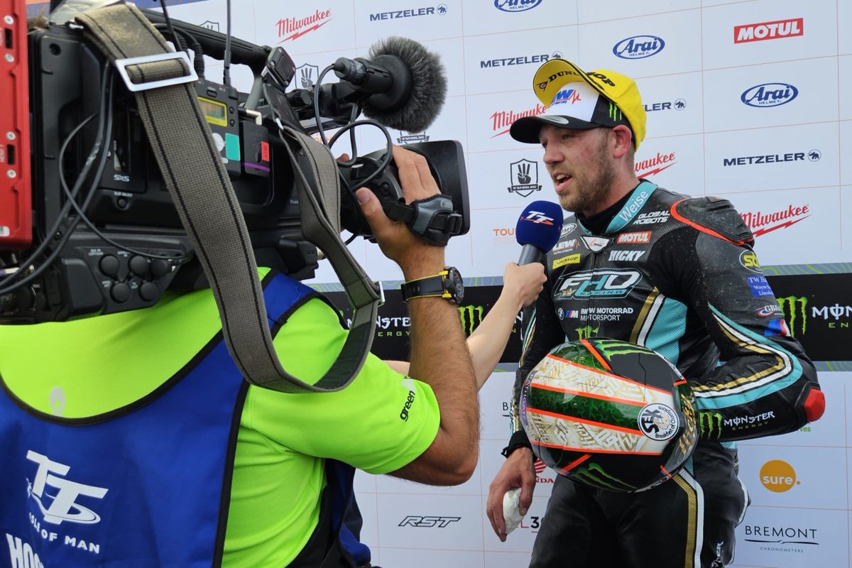 Greenlight TV tweet media