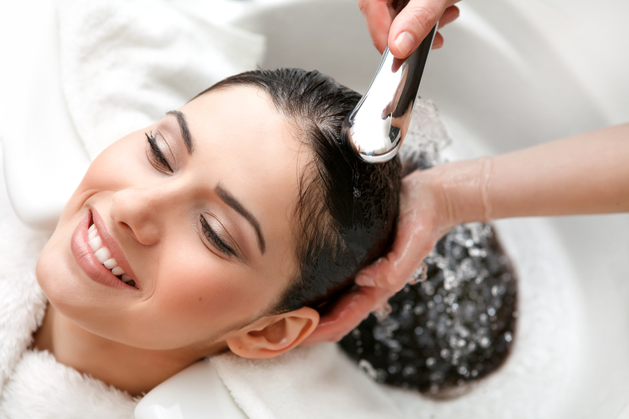 SaniaKanwa98729's tweet image. #Wash your hair routinely:
#Utilize a reasonable cleanser and conditioner:
#Stay away from extreme intensity:
#Trim consistently:
#Stay away from cruel synthetic medicines: