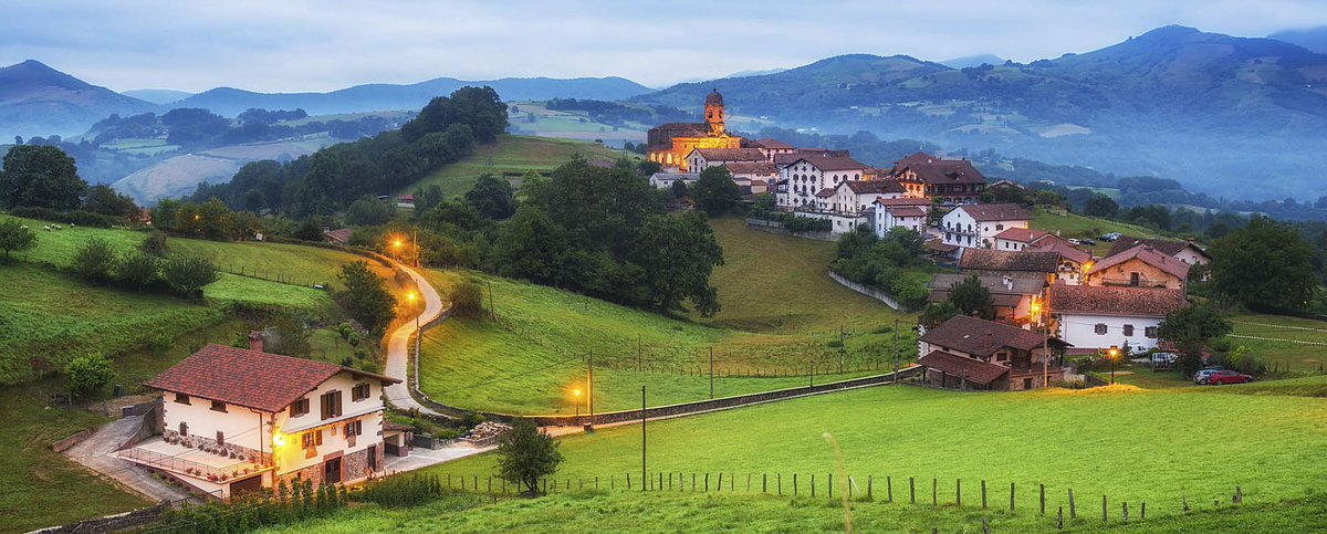 Spain isn't just Barcelona and Madrid.

The entire country is vastly incredible.

Here are all 17 regions of Spain and why to visit each one:

(a 🧵)