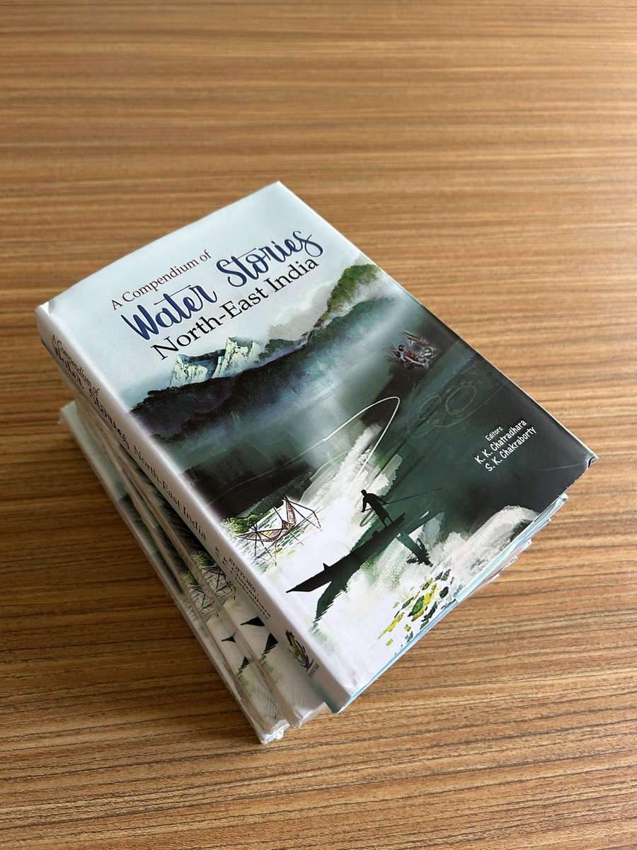 Excited to receive “A Compendium of water stories from North-East India” by @neadsjorhat ! An outcome of 3 years(2019-22) of ‘NE WATER TALK’ supported by hbs. These stories bring to fore a host of issues involving #water & explain how the grassroots communities look at 💧 in NE.