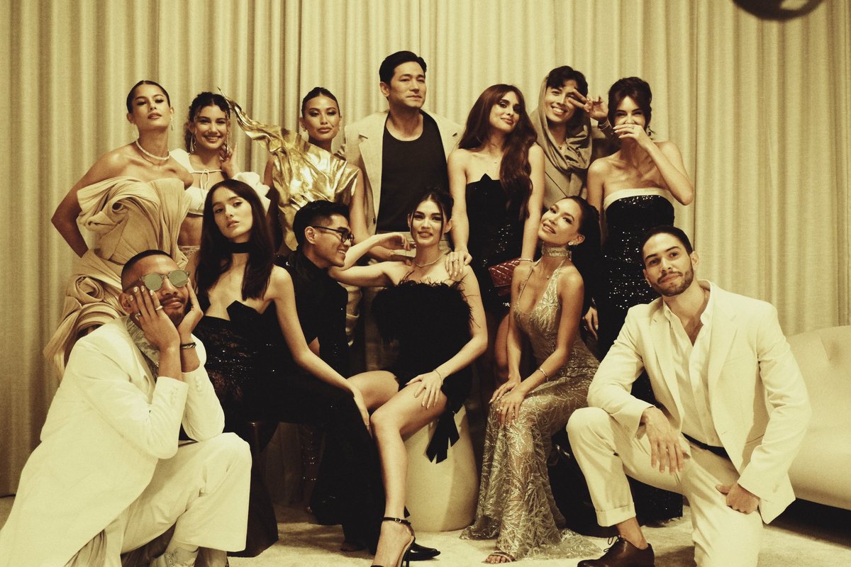 Team <a href="/belobeauty/">Belo Medical Group</a> for Mega Ball ✨

📸<a href="/jordsestrada/">jords</a>