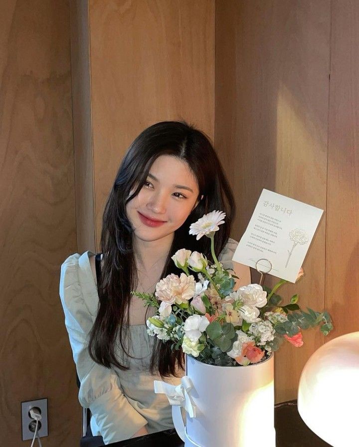 Elysewrite's tweet photo. Tysm my handsome photographer 🫶🩷 @kylehyxe

#stantwt
#kpoptwt https://t.co/SW2MoPbBXs