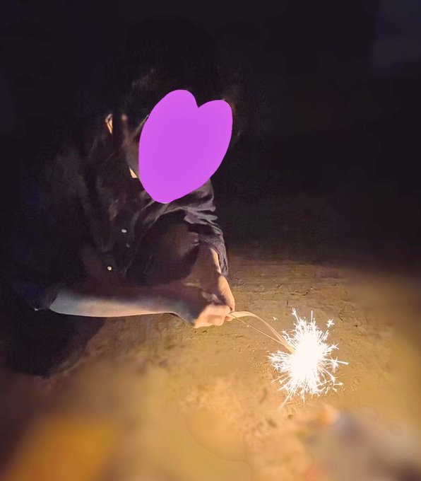 苑乃ちゃんと🎆✨ #sonosaku　#苑桜 https://t.co/ePZBa1oskF<a href="/tag/sonosaku"class="tags">#sonosaku</a><a href="/tag/%E8%8B%91%E6%A1%9C"class="tags">#苑桜</a>
