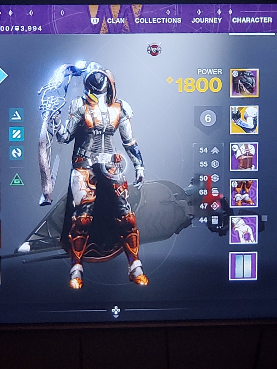 dragonfly_led's tweet photo. @BrandonMcCamey Holy shit, you are a machine at art‼️ Love this style too 💗

here is my hunter, and me celebrating finally hitting power 1800, I was very happy :> https://t.co/8LmhxhmqNb