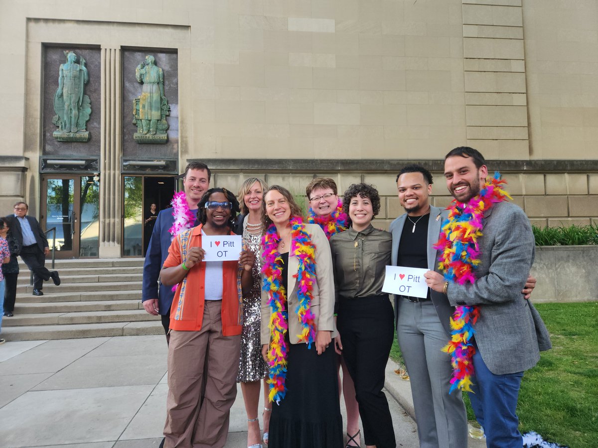 Bravo! <a href="/OTPitt/">Pitt OT Department</a> student Tana Pierro and <a href="/PittPAS/">pittpas</a> student Deionte Harrilla-Gray were named Bright Young People by the Allies for Health + Wellbeing (<a href="/AlliesPGH/">AlliesPGH</a>). #BoldMovesSHRS

Learn more: alliespgh.org/resources/brig…