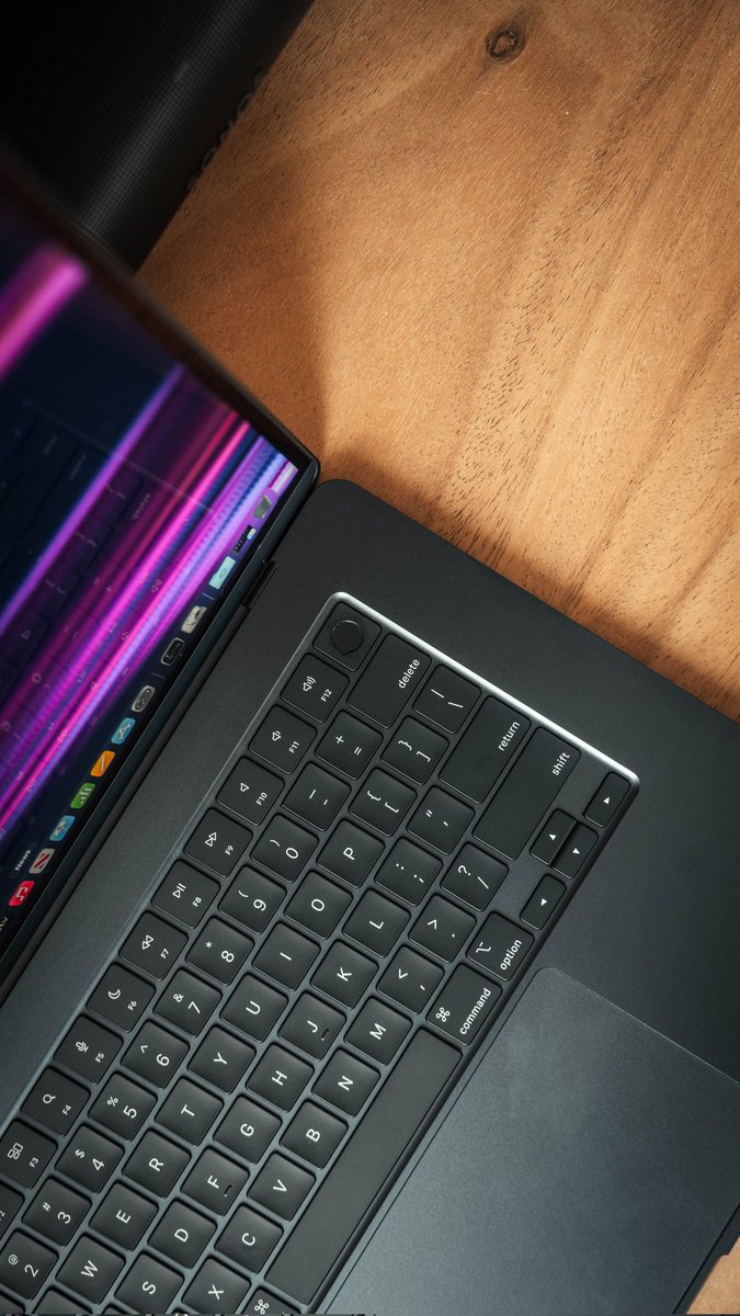 andres_vidoza's tweet image. The NEW M2 MacBook Air 15" ! 🔥👇 Watch it here 🎥