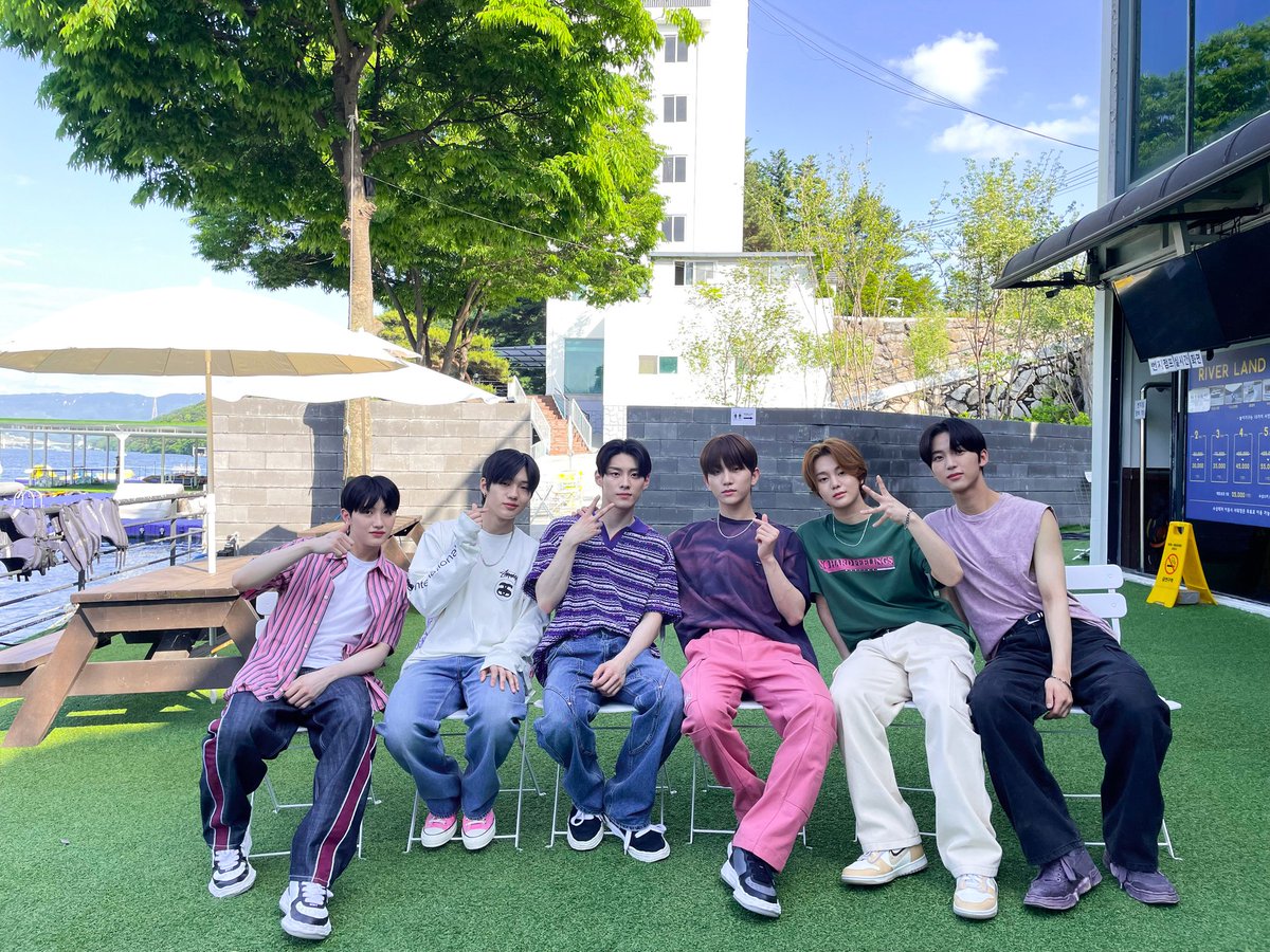 [#TT]
TNX Today | 230612
🎞 Mnet Eightest

#TNX #TheNewSix #더뉴식스
#BOYHOOD #KickIt4Now
#피네이션 #PNATION