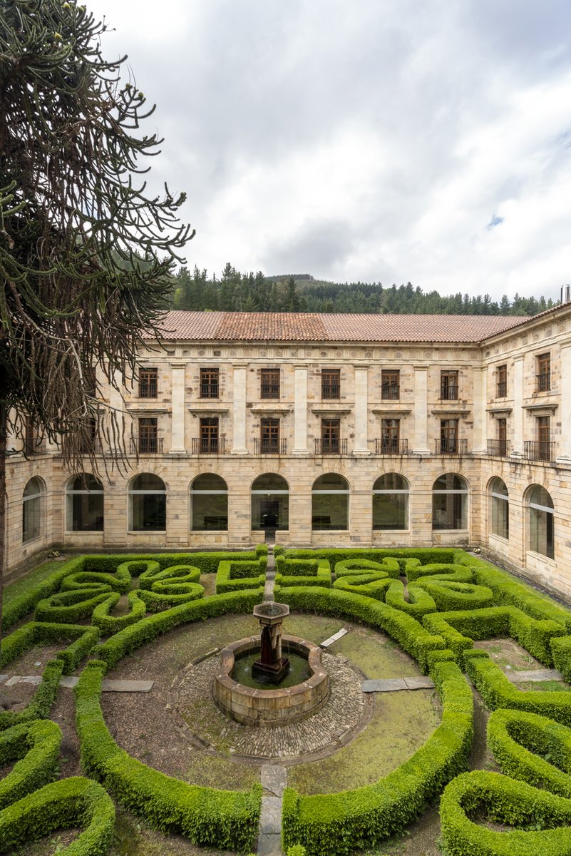 ¡Fusión de arte y enología, cena teatralizada, seguridad y defensa e invitación a tapas en nuestra agenda de planazos!

paradores.site/agenda-planesj…