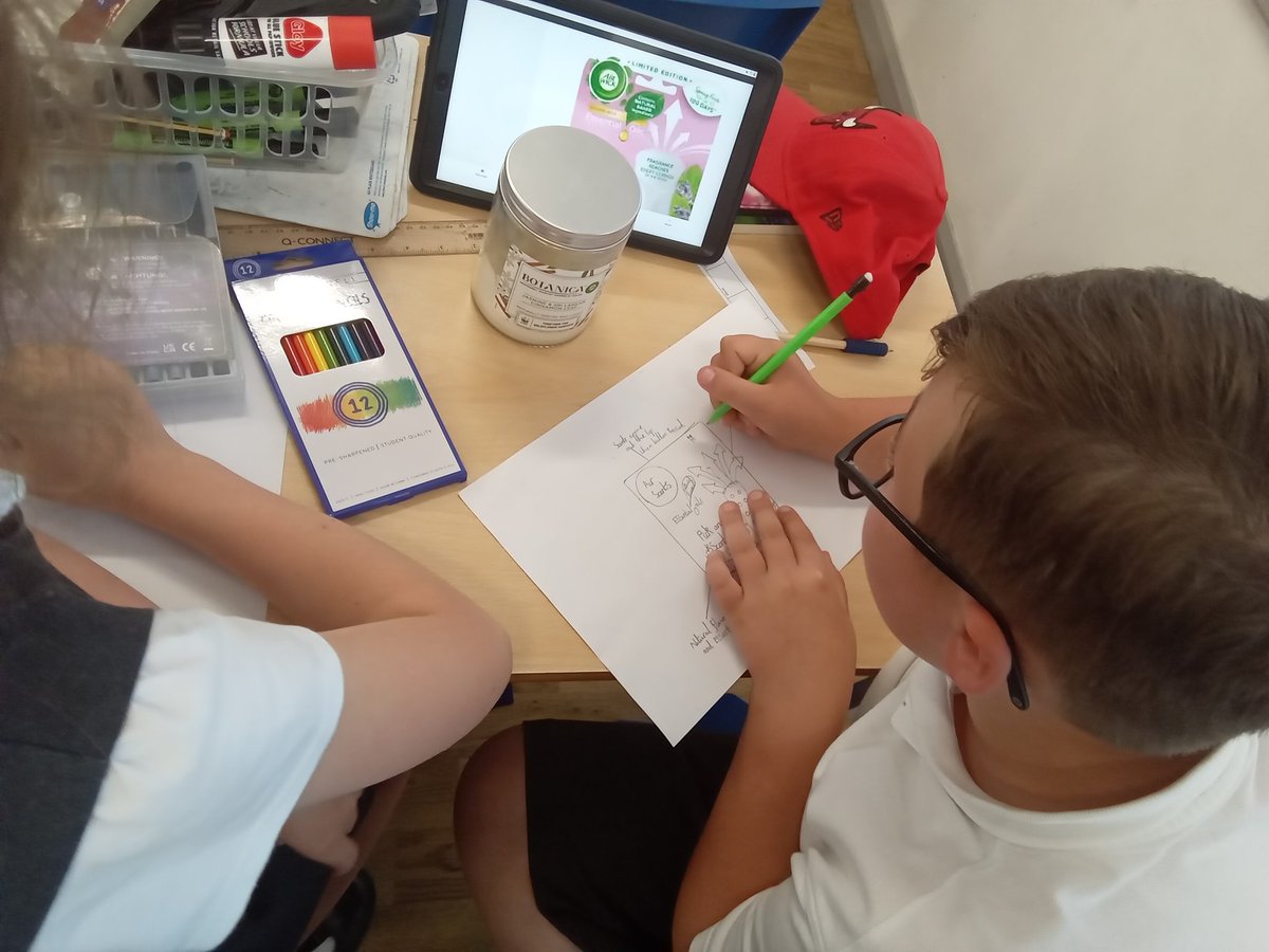 MerseyDeltaY5's tweet photo. The children have come up with some amazing new ideas @ThisIsReckitt @DeltaMersey https://t.co/kE2Uij0rcH