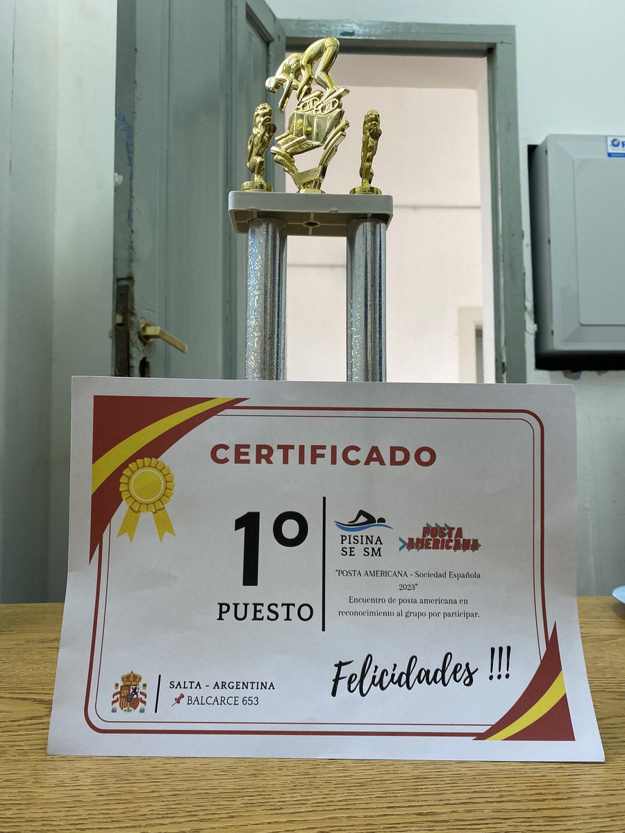 rocebrian's tweet photo. 🏊🏼‍♂️ Felicitamos al Equipo de Natación Municipal formado en el Natatorio Perón, por haber obtenido el 1° Puesto en el encuentro de Posta Americana realizado en la Sociedad Española 🏊‍♀️ 
• @DepYJuvSALTA 
• @josechavezdiaz 
• @RomeroBettina https://t.co/2Zf0X6akWE