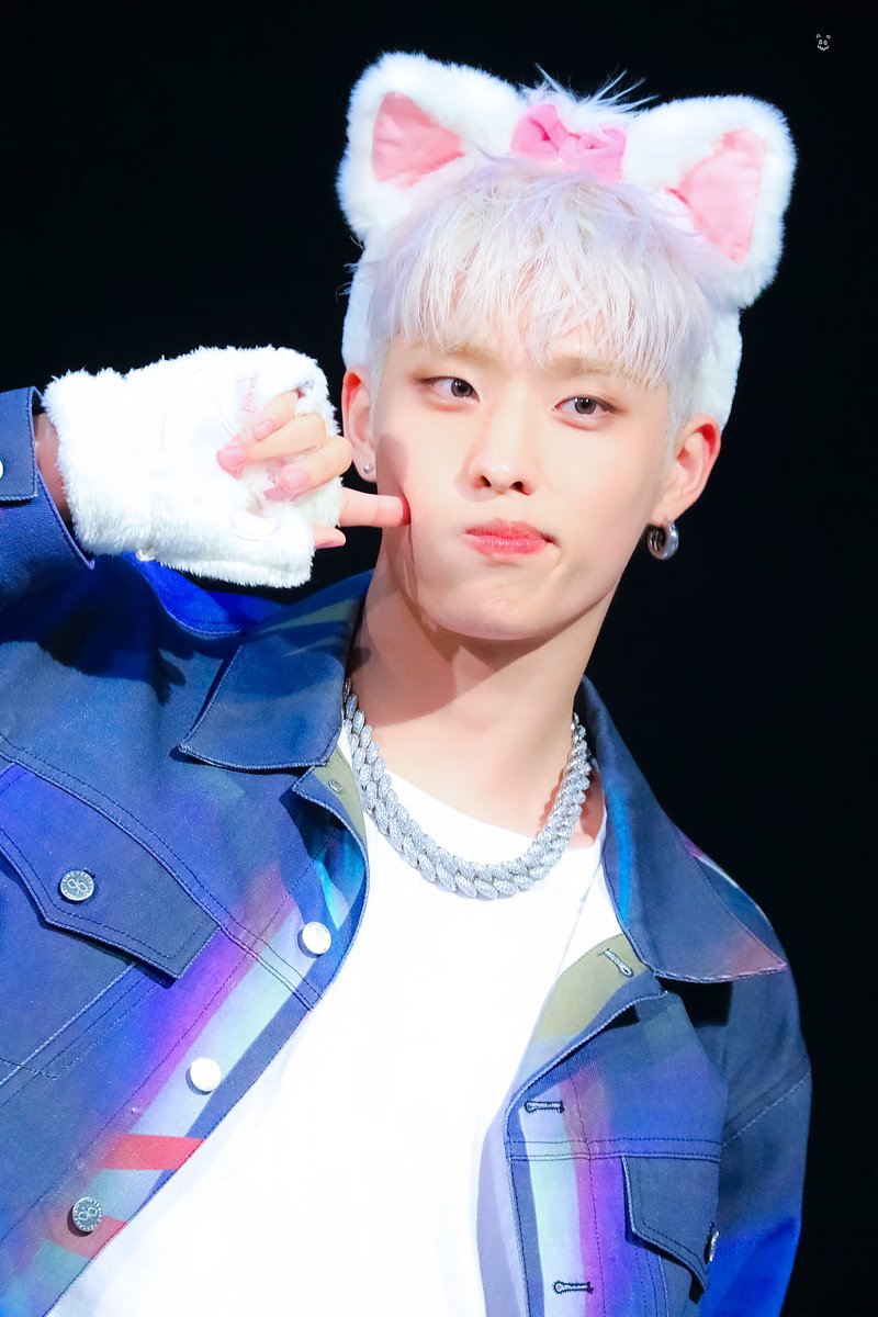 j1dann's tweet photo. 230609 #피원하모니 #기호 

누군가의 열렬한 요청.. 
그리고 
앙 다문 입.. https://t.co/zzyvR4vQ6D