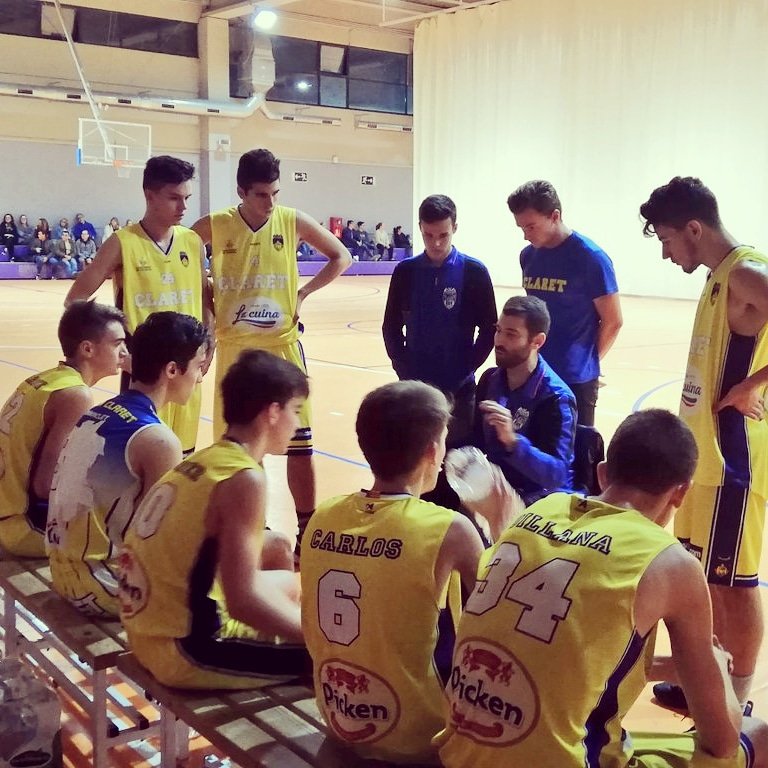 AlvaroSanchez_'s tweet photo. Cerramos una etapa. Siempre agradecido por las oportunidades y el trato recibido durante estos cinco años en el club. Mucha suerte!! @CBClaret https://t.co/P6yrJjq8ek