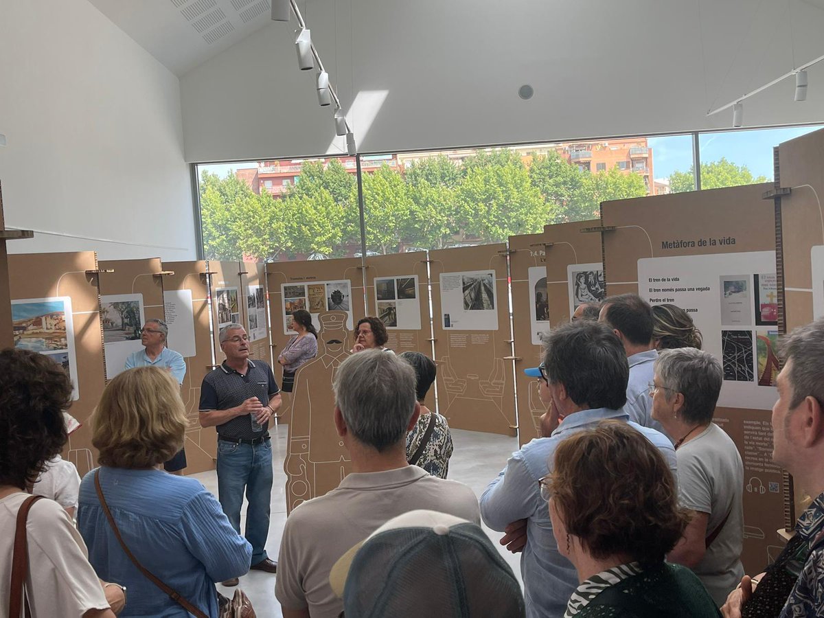 mferrocarrilcat's tweet photo. El Museu s'omple durant les activitats del cap de setmana!
{Fotografies del passat dissabte dia 10}
#175tren #concertarpes #pasanivell #ilcad2023 https://t.co/5Y5xkSQrkS