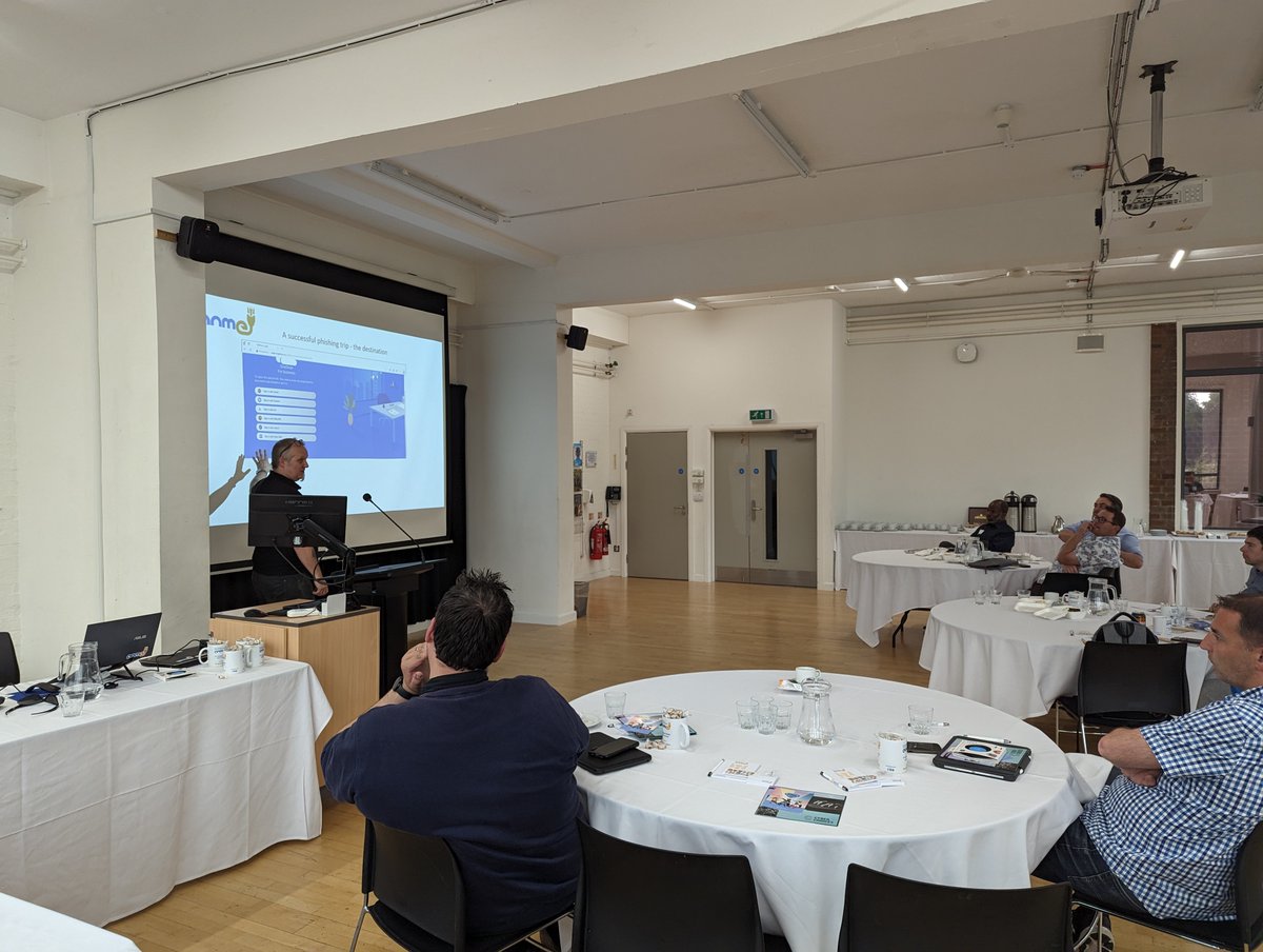 TheANME's tweet photo. #ANME Member Ian Stockbridge presenting "The Mailbox Paradox" at #WM16
#edtech #cybersecurity #networking #wellbeing #cpd https://t.co/WEAvnIK5kI