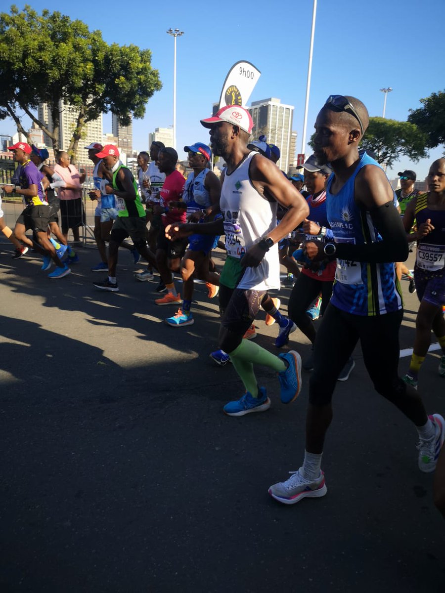 Sphamandla with the <a href="/ComradesRace/">ComradesRace</a> sub 9:00 bus Congratulations 👏🏾 #ThisIsIt #Ziyasha #SebenzaQhawe