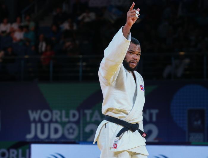 Granma_Digital's tweet photo. #Cuba 🇨🇺 seguirá siendo la que más medallas de oro acumule en su grueso expediente en los Juegos Centroamericanos y del Caribe 

https://t.co/uKk9E5nSH3 https://t.co/Th1cZOWmP6