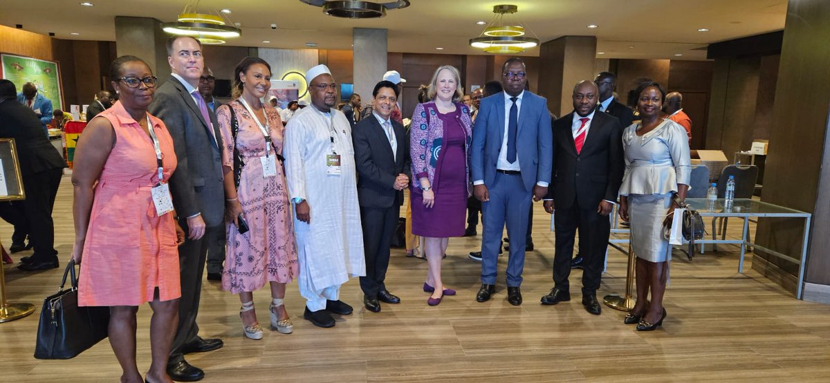 Partnership with <a href="/GlobalShea/">木子（2号机）</a> has achieved commendable results: 
👉 $41 million worth of exports
👉 over 34,000 women trained in cooperatives &amp; business development
👉 505 cooperatives trained on value chain practices
👉 44 warehouses constructed for storing shea kernels #Shea2023