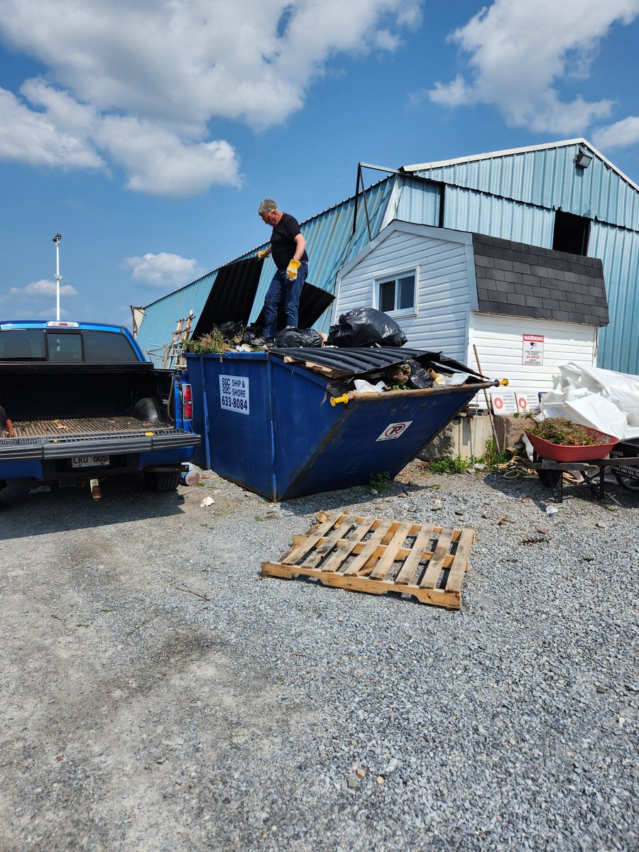 Ship & Shore is in its 52 year in business and this young man right here has been at it for 37 of those years.
Many of you might remember Ken stomping down the garbage in his Ford one ton. 
Some things never change 😊

#supportlocal
#LetsTalkTrash 🔹️633-8084🔹️
#SaintJohn