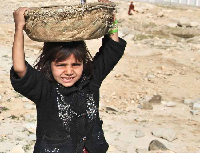 #DíaMundialContraElTrabajoInfantil para sensibilizar y denunciar la explotación infantil en muchos países donde se obliga a los niños a trabajar, negándoles todo derecho a la educación, la salud y una vida plena q le permita su desarrollo y bienestar integral. #EasMinag