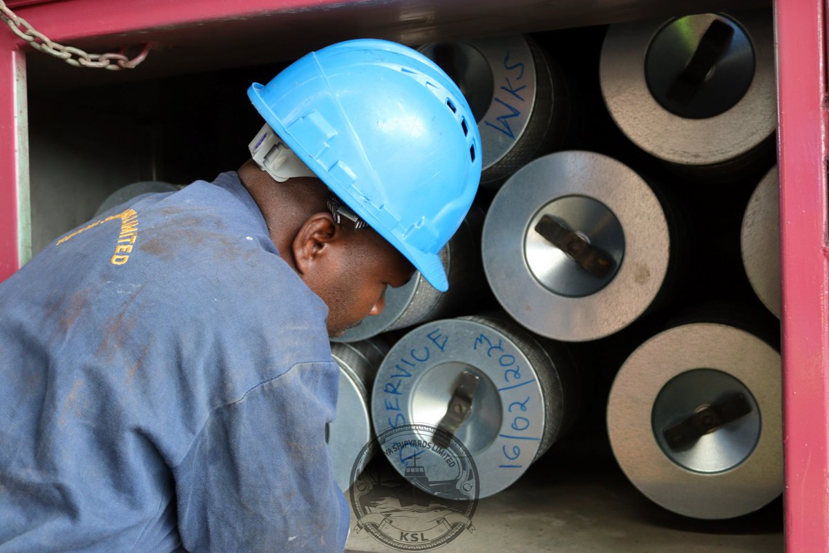 Kenya Shipyards Limited on Twitter "Ongoing installation of air filters on Loco 9324