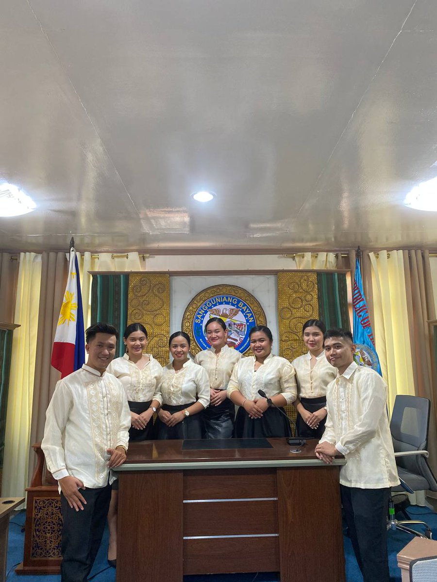 marvcx_'s tweet photo. Maligayang araw ng Kasarinlan 2023 #usherettes https://t.co/8g698R00hE