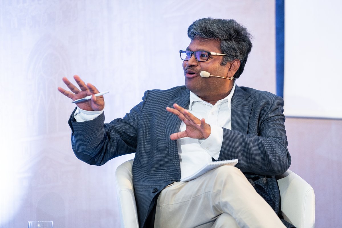 cascale_org's tweet photo. We need to agree on #climatefinance rules: Krishna Manda, @LenzingGroup urges individuals to write their political representatives to ensure financing doesn't get hijacked - #PlanetTextiles 2023 panel on 45% GHG emission reduction with @CircInitiative @worldlyio @benetton https://t.co/KPYyzvR7p7