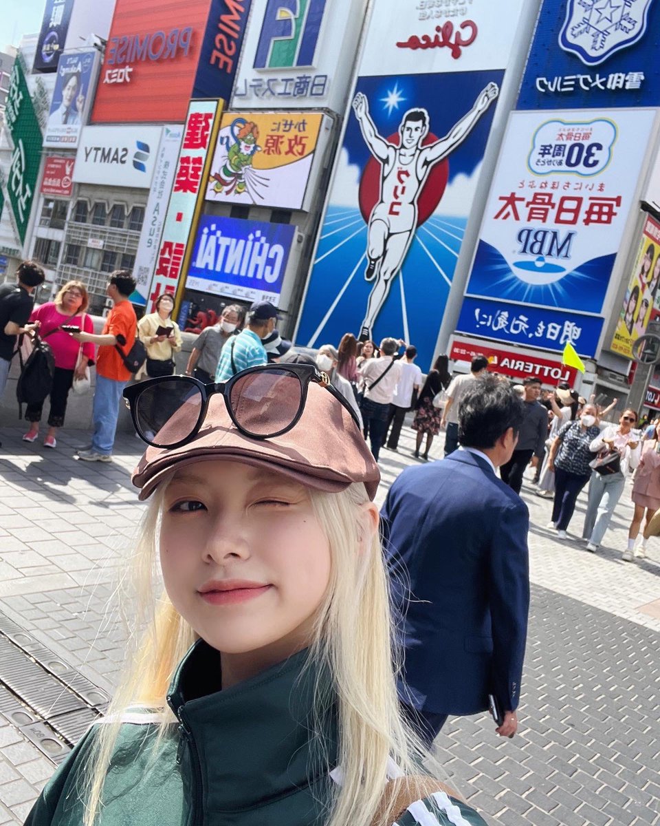 eunjoloop's tweet photo. im so glad we’re getting so many pics of eunjo in japan 🫶
#드림노트 #은조 #dreamnote #eunjo https://t.co/OnABpPd8va