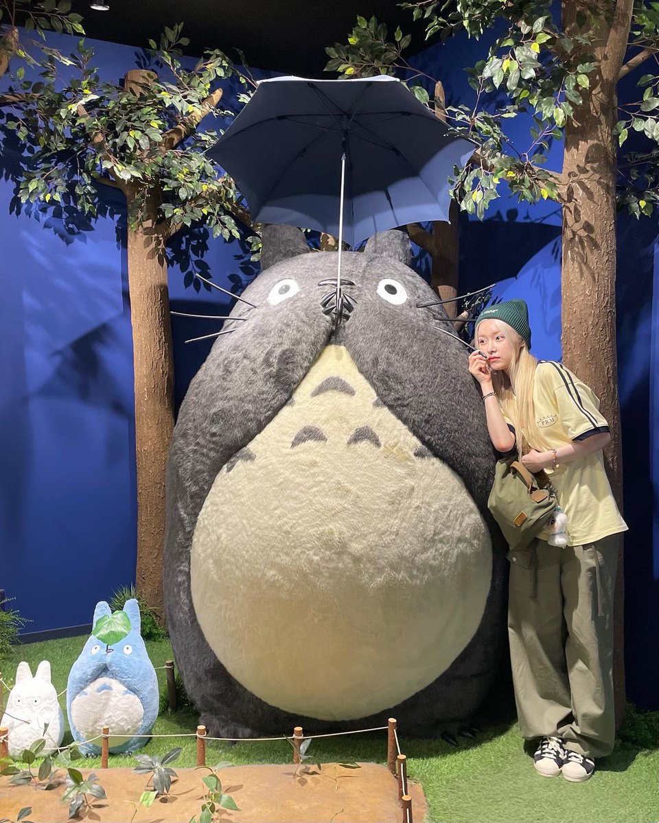 eunjoloop's tweet photo. im so glad we’re getting so many pics of eunjo in japan 🫶
#드림노트 #은조 #dreamnote #eunjo https://t.co/OnABpPd8va