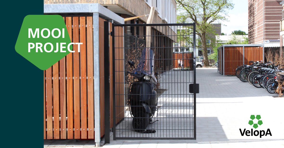 In opdracht van <a href="/idverdeNL/">idverde NL</a> hebben wij bij een school en kinderdagverblijf drie Paleto overkappingen geplaatst met hardhouten wanden. Inclusief sedum dak voor een mooi groen geheel. Bekijk het project: bit.ly/43zxhqq

#overkapping #fietsoverkapping #fietsenberging #velopa