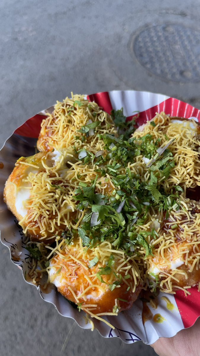 IceCreamMan tweet media