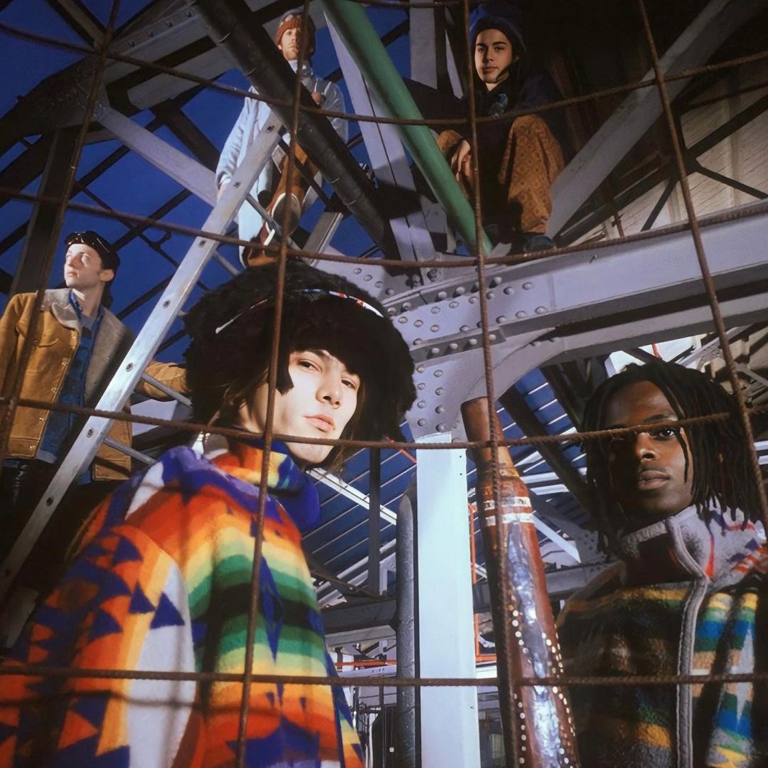 JamiroquaiHQ's tweet photo. 🌎⚠️ 30 YEARS OF EMERGENCY ON PLANET EARTH ⚠️🌎 https://t.co/1hGzhaW9u9