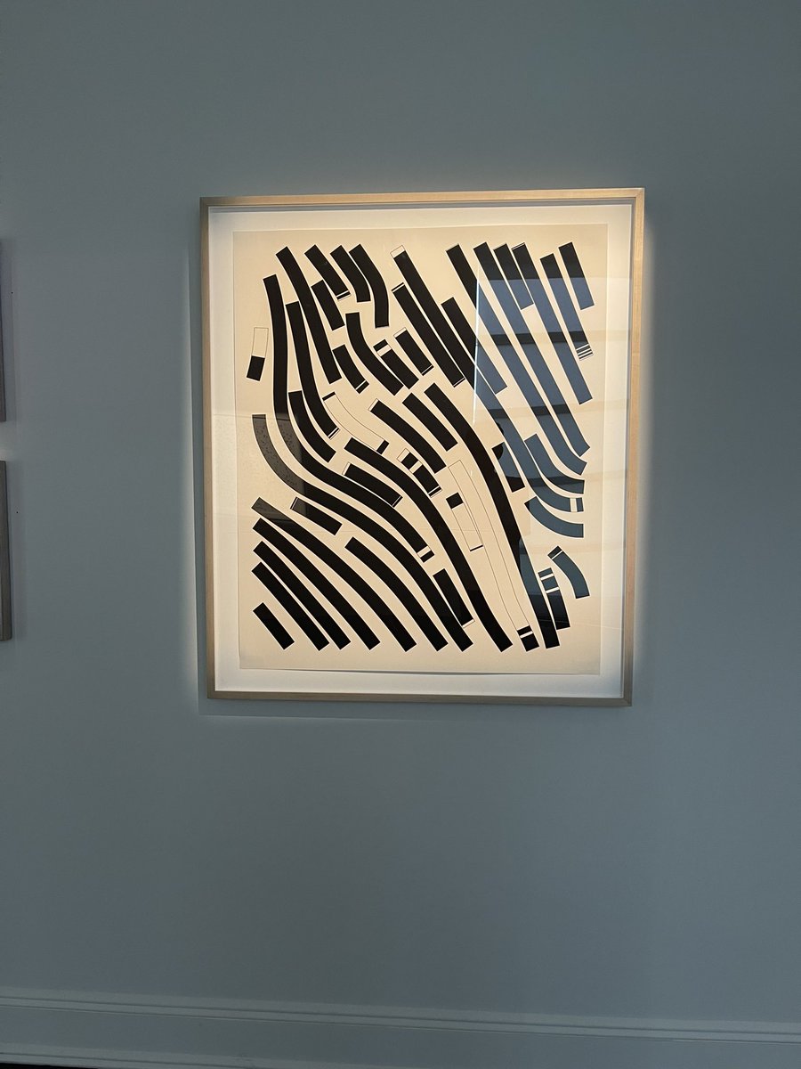 ChimeraWorld's tweet photo. Gm ☀️

There’s nothing we love to see more than digital artwork getting the spotlight it deserves.

GRAILS, an extraordinary digital art collection, presented by @Sothebys https://t.co/gOHjWrP8Fb