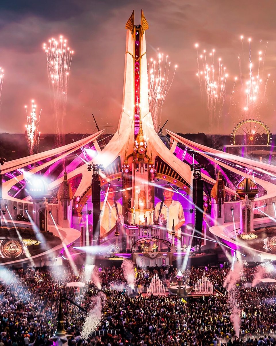 Tomorrowland NFT tweet media